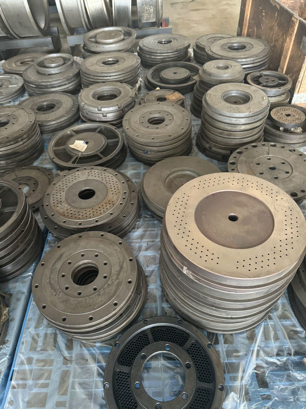Tùy chỉnh Flat Die cho thức ăn cá nổi với năng suất cao và khả năng chống mệt mỏi cao