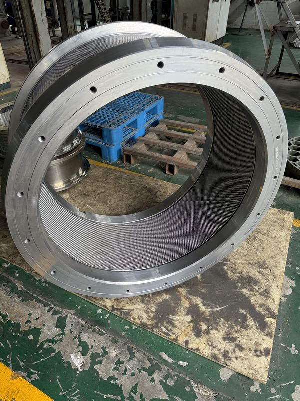 Chất liệu xử lý nhiệt chân không cao Pellet chết cho thức ăn gia cầm tùy chỉnh cho CPM7936-14 với khả năng chống mệt mỏi cao