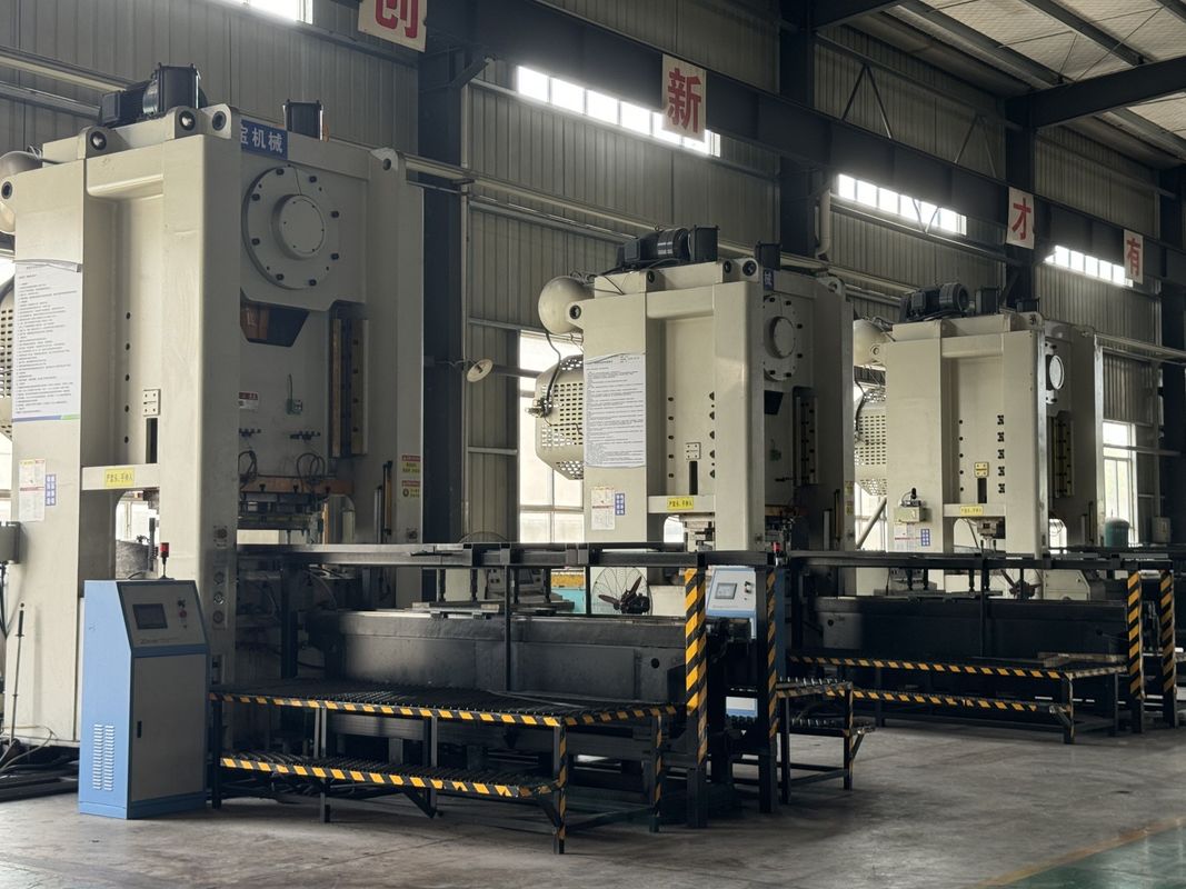 สกรีนทนทานการสกัดสูงสําหรับโรงงานหมัดด้วย CNC Punch Stamping, หลุมแบบเดียวกัน